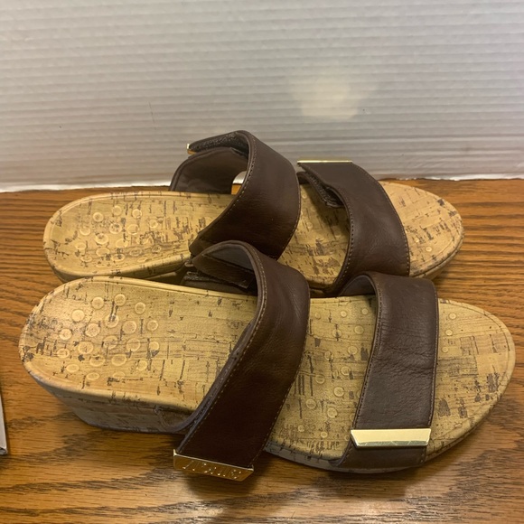 Vionic Brown Leather Wedge Shoes with Cork look Footbed Size 9 - Picture 9 of 14